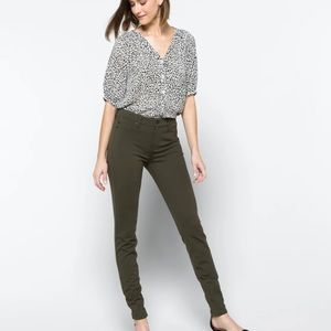 Liverpool Madonna Stretch Ponte Legging Olive 4/27